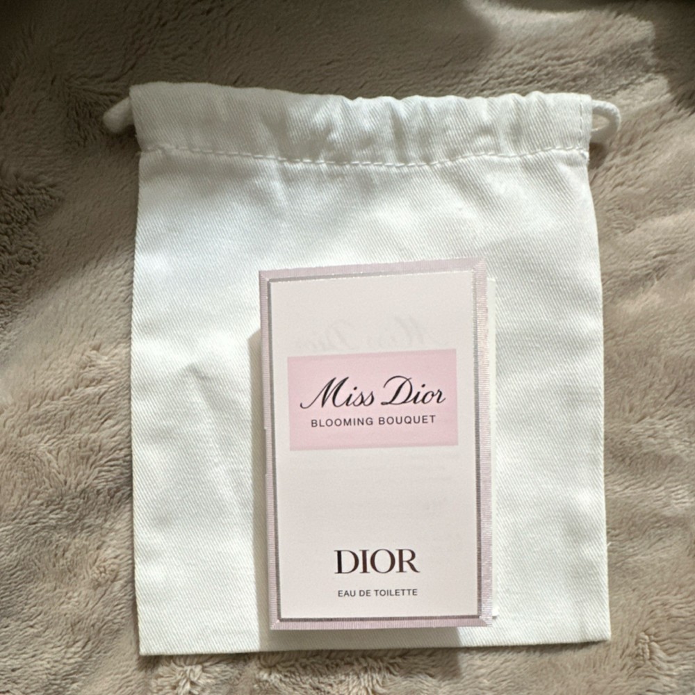 Dior Miss Dior Blooming Bouquet Eau de Toilette  Spray 1ml 0.03 fl oz