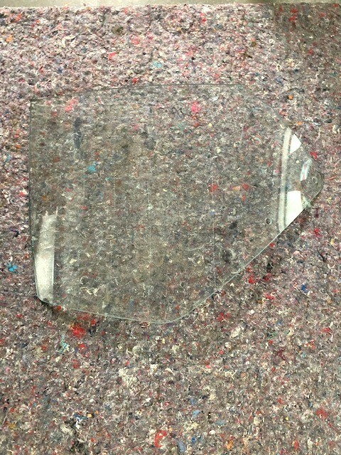 1971 1972 1973 CHEVROLET IMPALA CAPRICE 2 DOOR COUPE RIGHT QUARTER GLASS WINDOW
