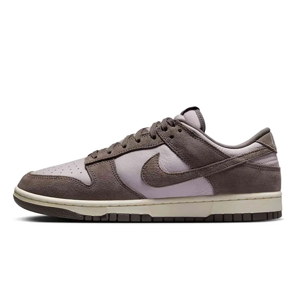 Nike Dunk Retro Low SE Platinum Violet / Pale Ivory / Cave Stone Size 11 New