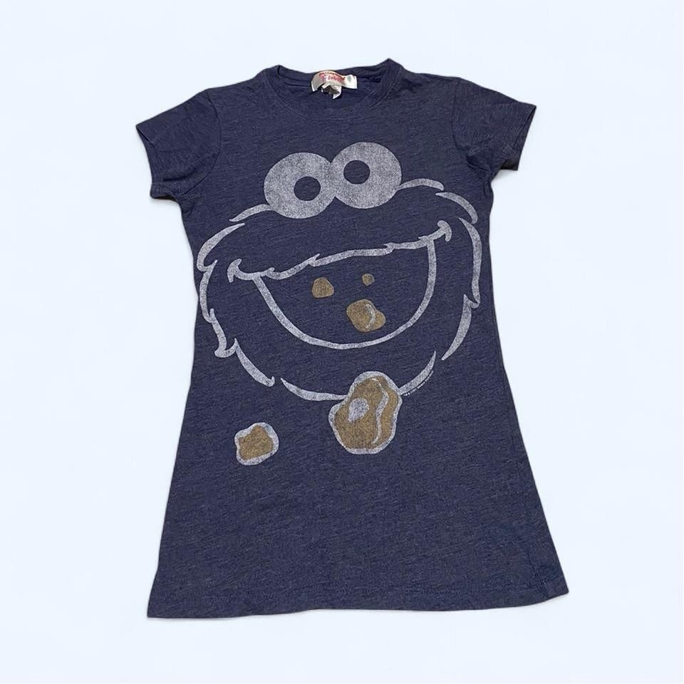 Vintage Y2K Cookie Monster Graphic Fitted Tee Size Small