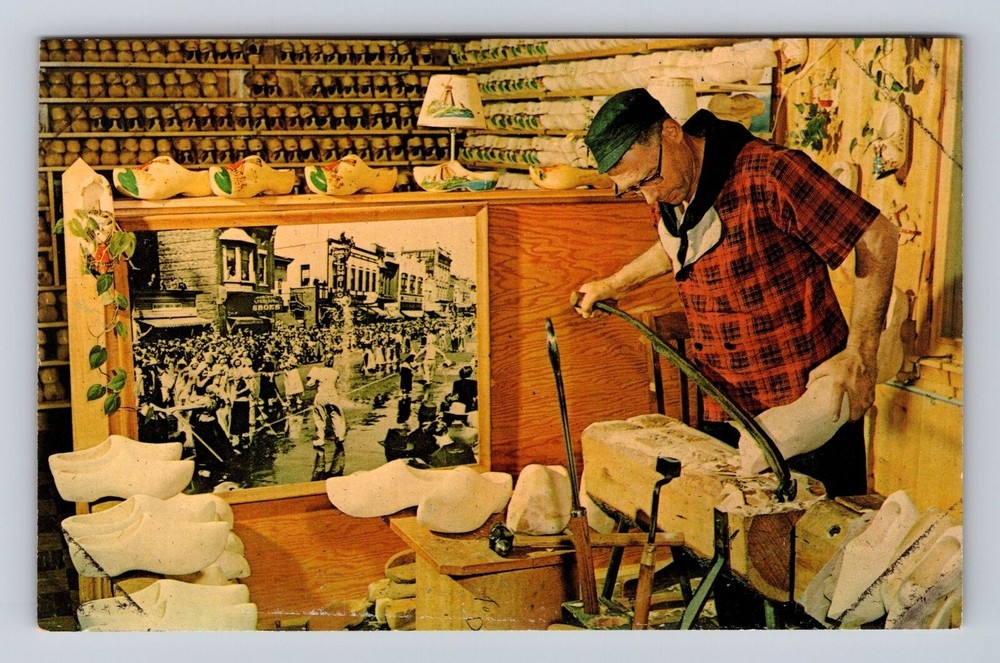 Holland MI-Michigan, Wooden Shoe Carver at Shoe Factory, Vintage Postcard