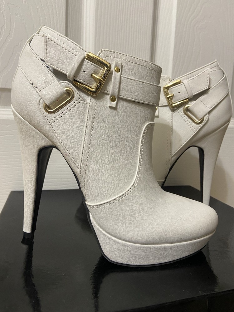 G By Guess Gg ankle booties white  Dorine platform heel Size 8.5