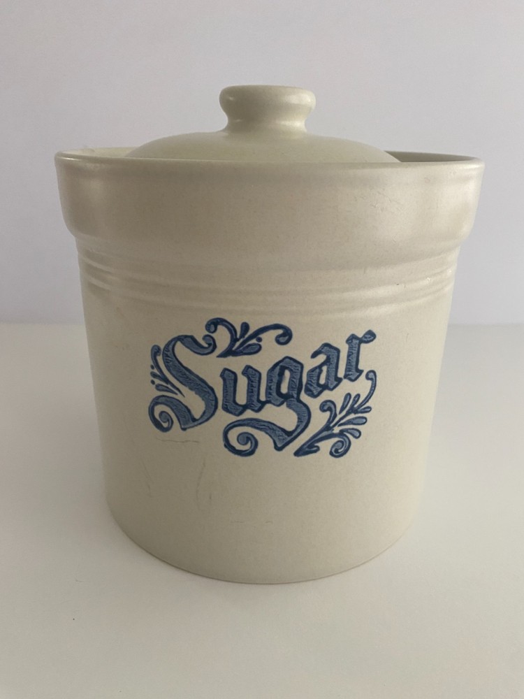 Vintage Pfaltzgraff Yorktown Design Sugar Canister 507  With Lid 2.5 Quart