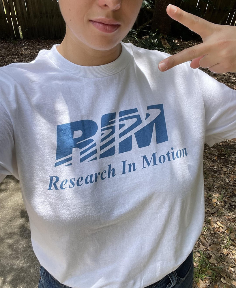Vintage Research In Motion T-Shirt RIM BlackBerry Tech Promo Graphic Tee