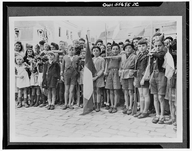 Photo:Boy Scouts Children Group with Flag 1920s Black and White Photo