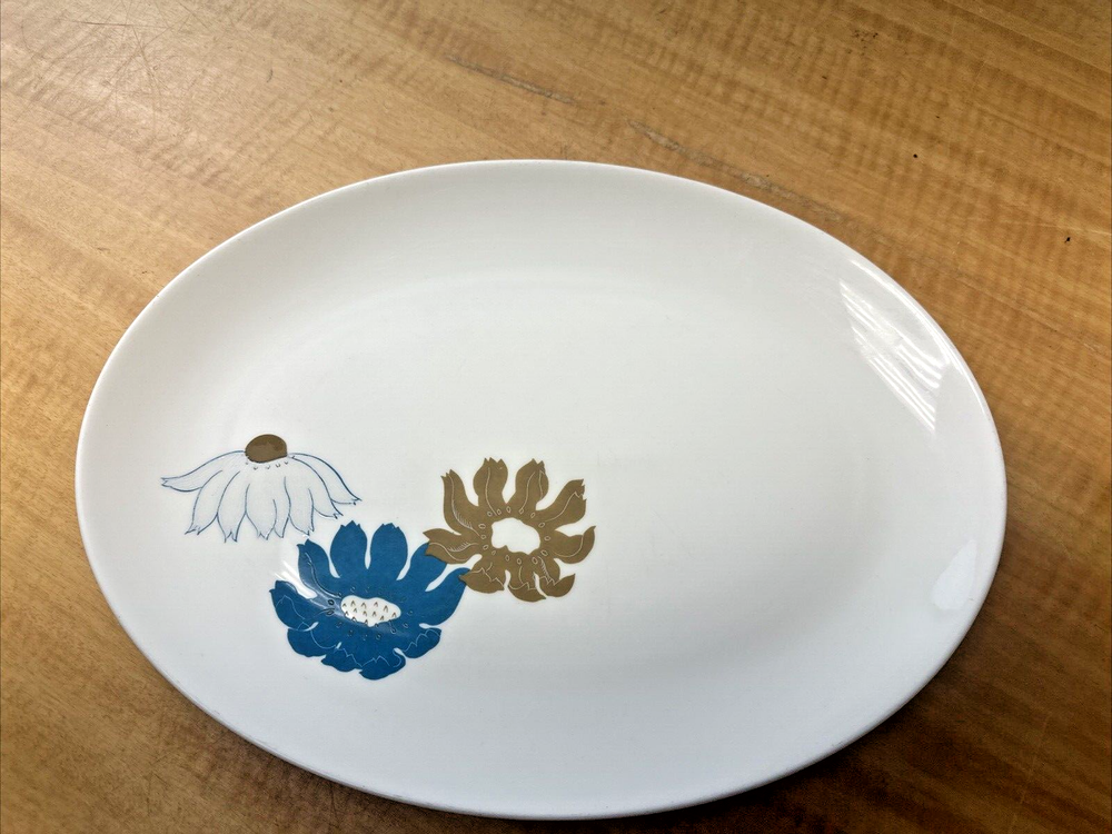 Wedgwood Susie Cooper Bone China England Wild Daisy Platter