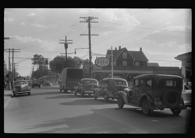 Photo:1930s Esso Gas Station Vintage Cars Street Scene