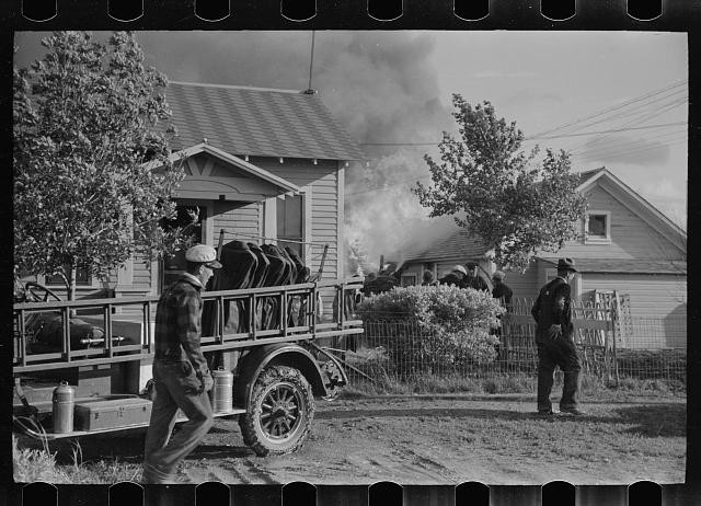 Fire,Terry,Montana,MT,June 1939,Arthur Rothstein,Farm Security Administration,7