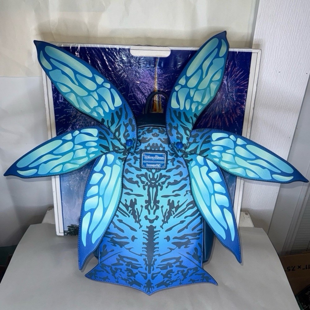 Disney parks Loungefly D23 avatar blue banshee / ikran mini backpack NWOT