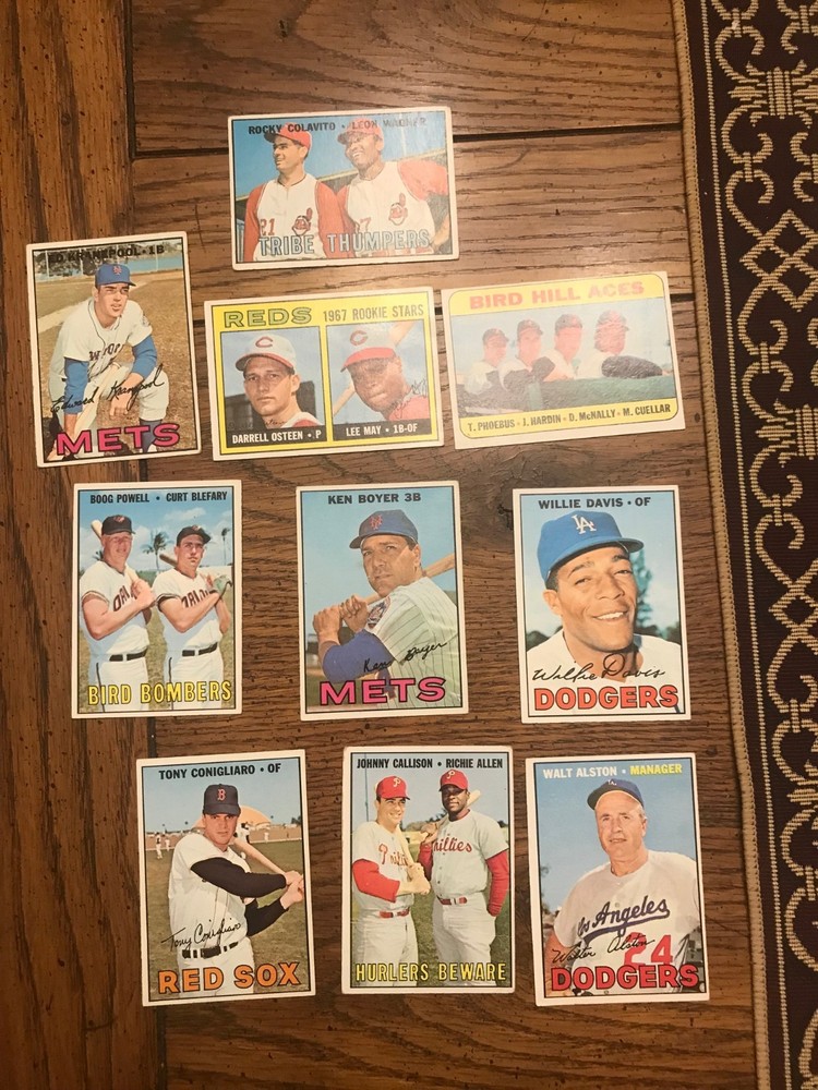 Walt Alston 1967 Topps (Auction Is For The One Card In Title)
