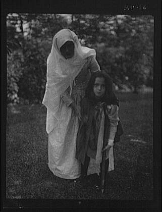 Staten Island NY Dongan Hall Theatrical Performance 1921 Children Actors