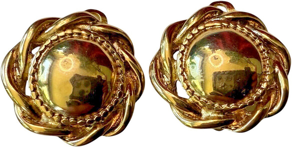 Gold-Tone Erwin Pearl Clip-On Vintage Earrings