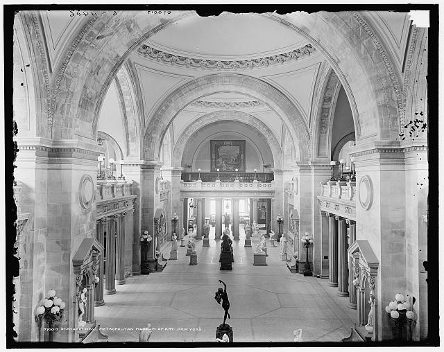 Photo:New York NY Metropolitan Museum of Art Statuary Hall c1907
