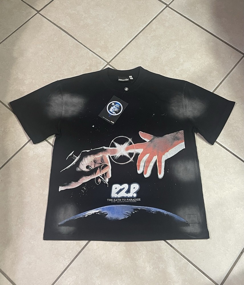Men’s Hellstar T-Shirt Size Small 100% Cotton