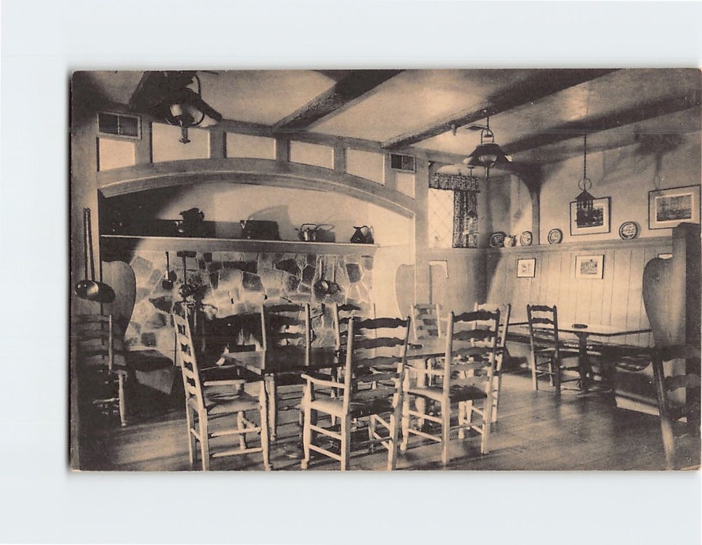 Postcard Old English Taproom Santa Maria Inn Santa Maria California USA