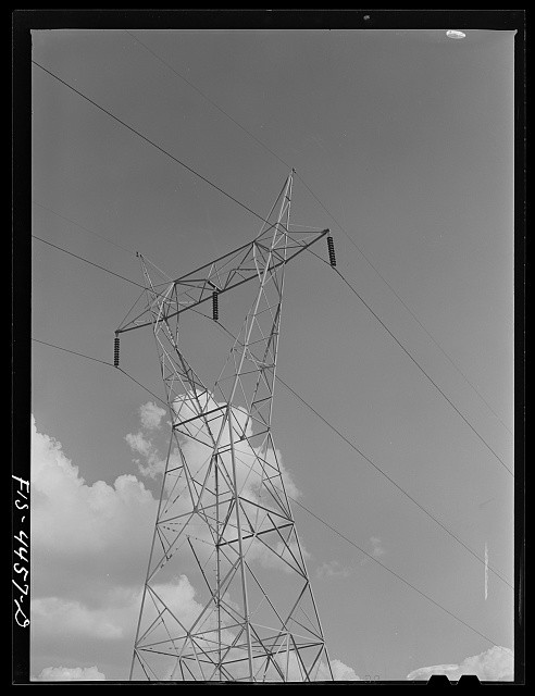 Photo:Watts Bar Dam Tennessee TVA Transmission Lines 1942 electric tower