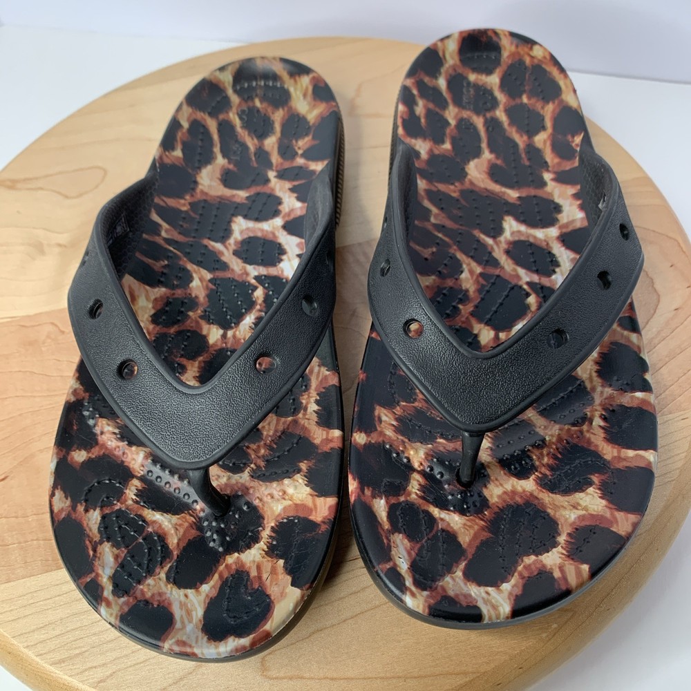Crocs Classic Animal Remix Flip Flops Comfort Slip-on Sandals Leopard/Black W/8