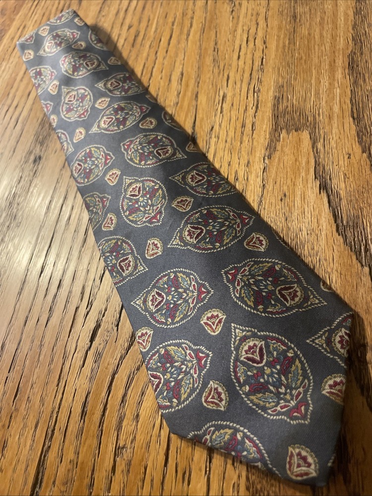 Vintage EUC Silk Medallions Men’s Silk Tie Necktie USA Made