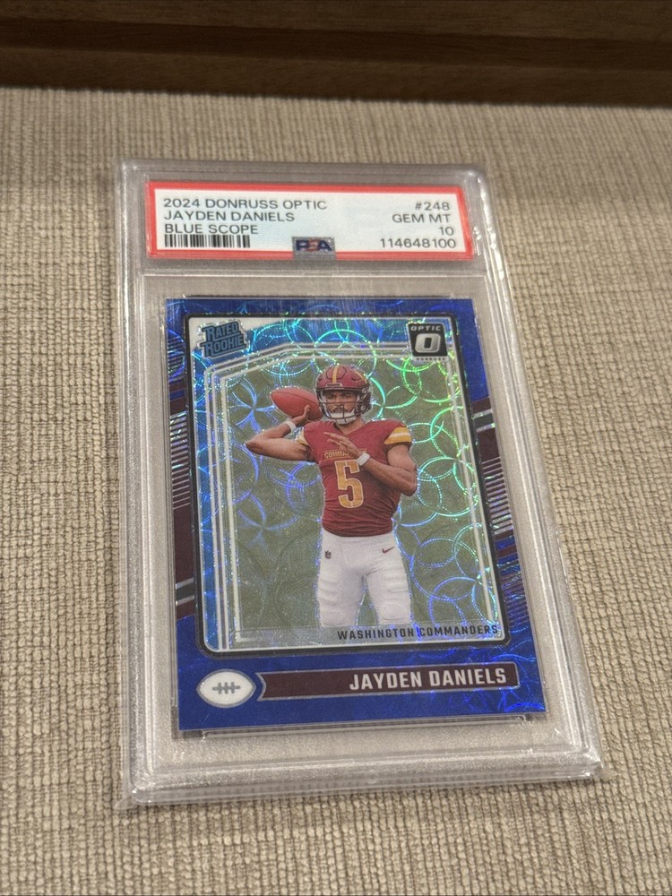2024 Panini Donruss - Rated Rookie Jayden Daniels Optic  Blue Scope Prizm PSA 10
