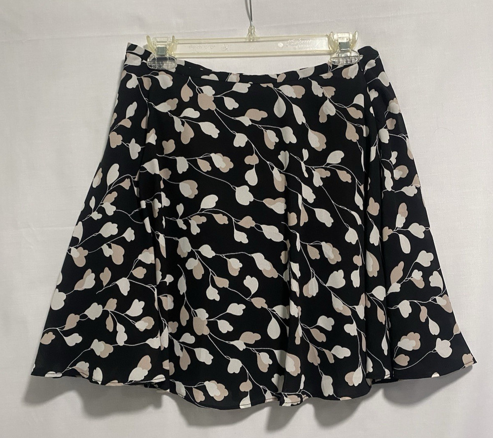 Ann Taylor Loft Skirt Womens Size S Leaf Print Black Short