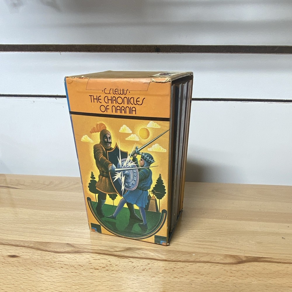 C. S. Lewis Chronicles of Narnia 7-Book Box Set, Collier Books 1976
