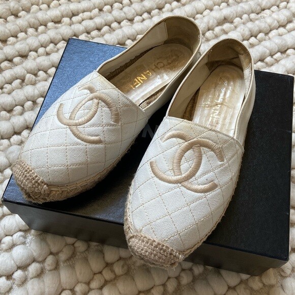 CHANEL Beige CC Logo Platform Espadrilles EU Size 37
