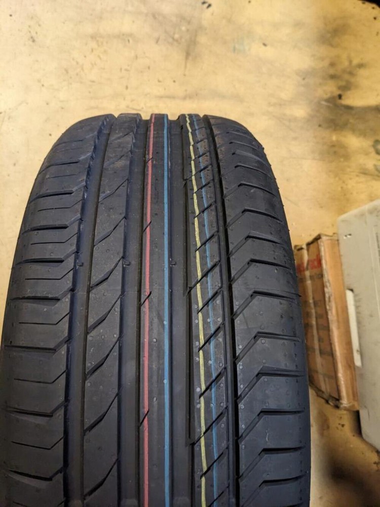 Continental ContiSportContact 5 225/45R18 High-Performance Tire  