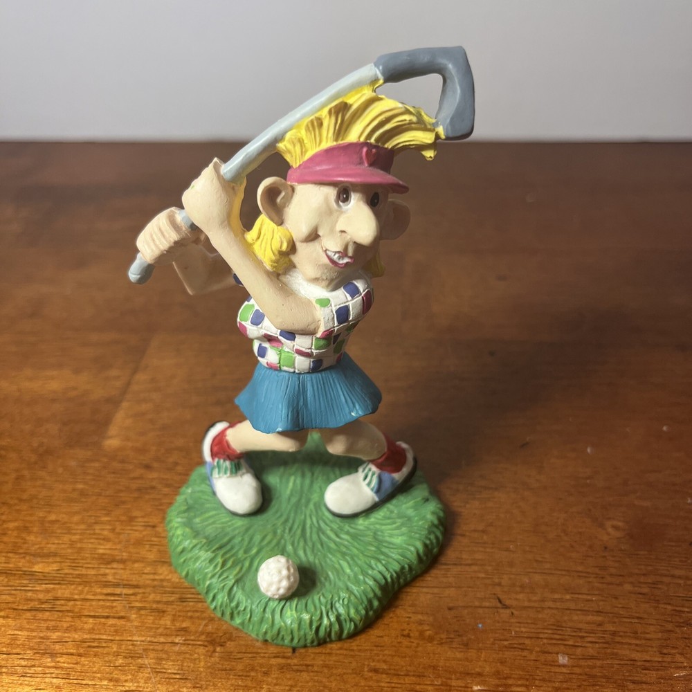 Figura vintage de abuela de golf de Russ Berrie & Co. Sitter de estante-image