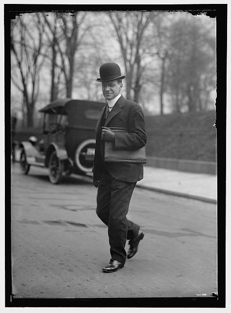 Photo:Newton Diehl Baker 1916 Bowler Hat Suit Street Car Photo