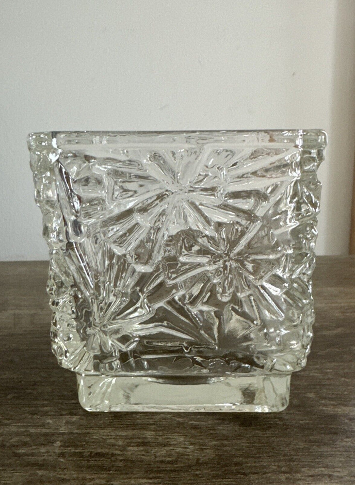 Beautiful vintage crystal cut Avon votive candle holder Free USA Shipping