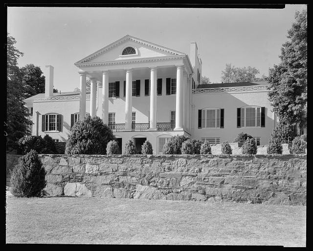Photo:Oak Hill Aldie Virginia 1930 Mansion Historic Home Front Facade