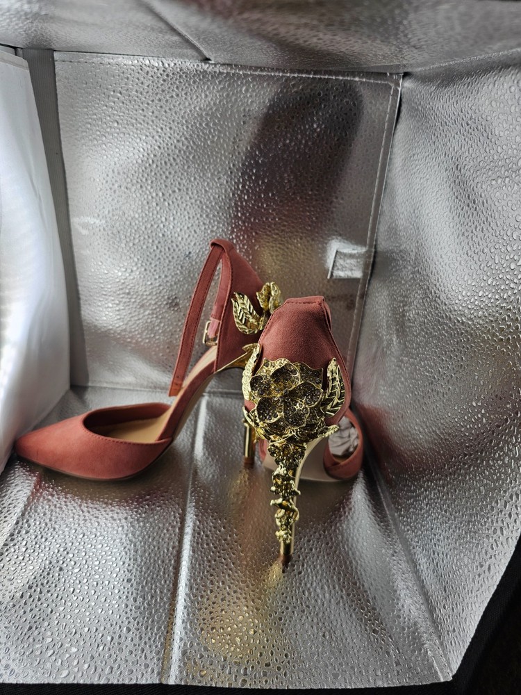 JustFab Gelda Floral Pump Women's Size 6