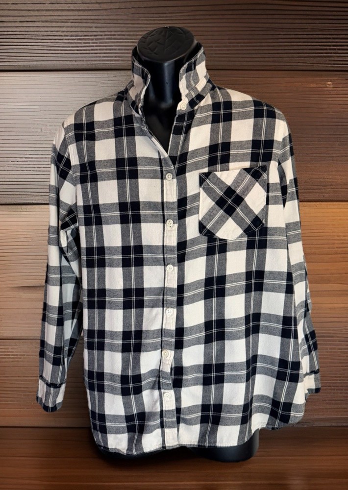 Old Navy Womens The Classic Shirt Plaid Long Sleeve Button Down, XL