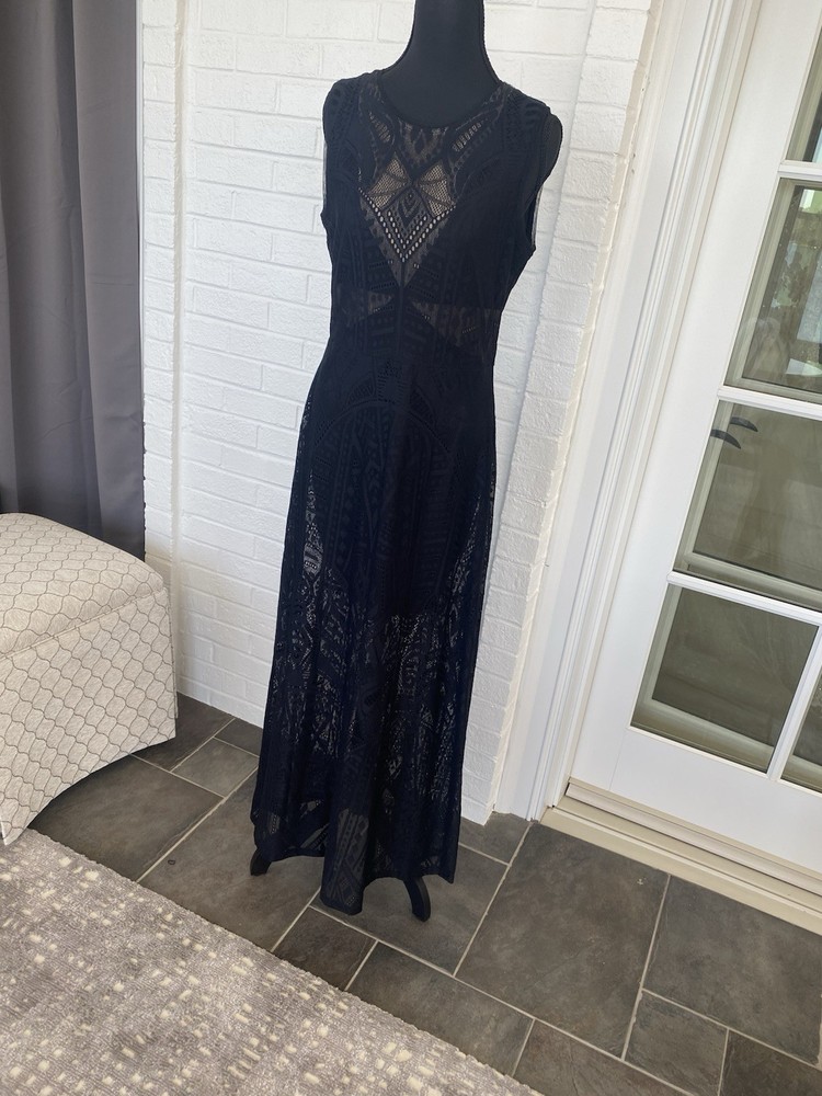 BCBGMAXAZRIA Women's Size medium