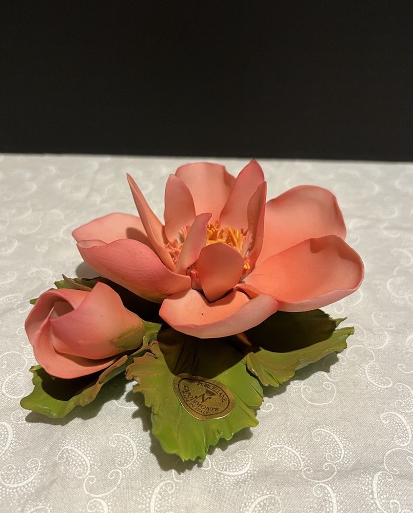 Capodimonte Peach Porcelain Flower Hand Painted Made In Italy Paper Tag