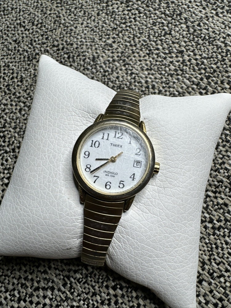 Timex Easy Reader Womens Watch Gold Tone Case White Dial Gold Expansion Band