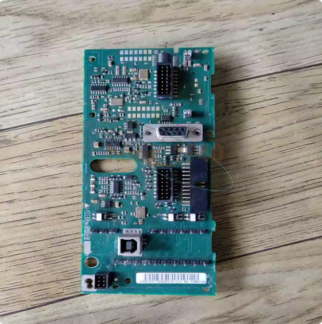1PCS Danfoss inverter FC-302 main board 130B7002 AT/10 USED