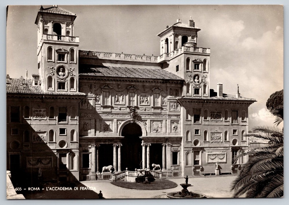 Postcard RPPC Italy Academy of Francia 26V-image