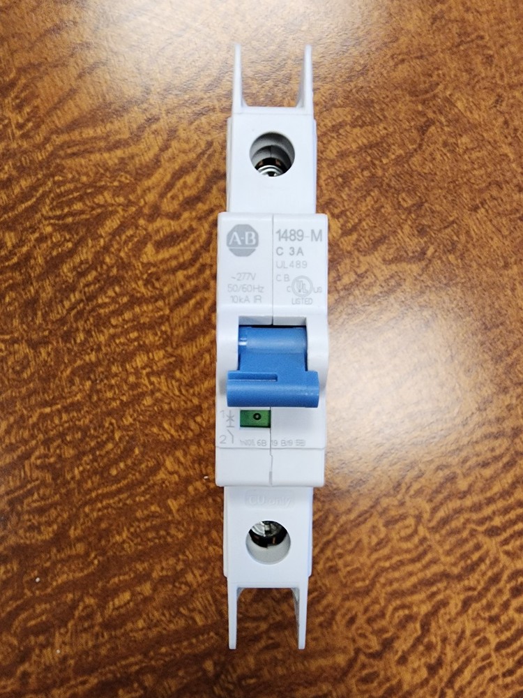 Allen-Bradley 3A 1 Pole Circut Breaker 1489-M1C030