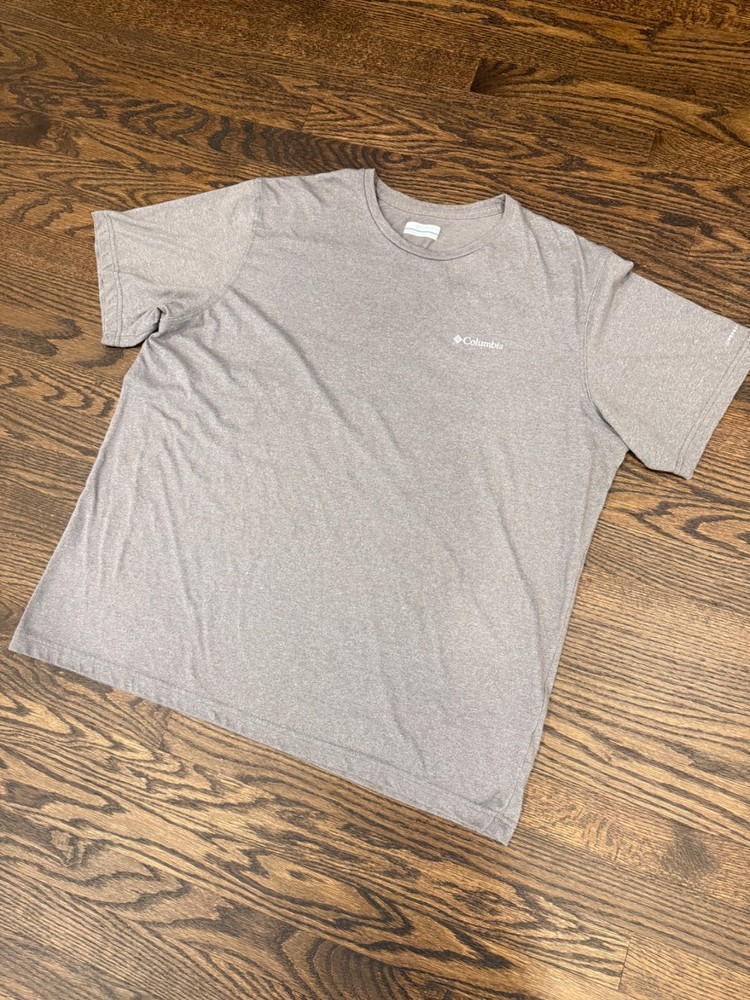 Columbia Men's Omni-Wick Gray T-Shirt Size XL