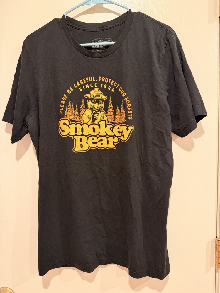 The Great PNW Smokey Bear Graphic Print Men's XL Cotton Black Hand Printed T-Sh…