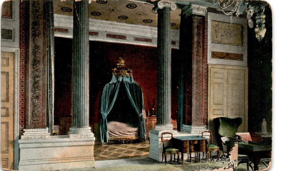 Potsdam, Schloss Sanssouci, Schlafzimmer Friedrichs, P 32 Postcard