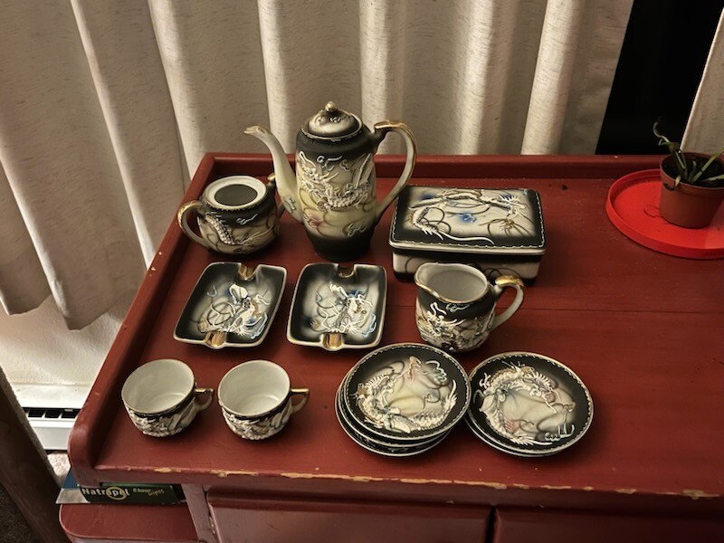 Vintage Japanese Dragon Ware Tea Set Japan Demitasse Moriage W/ Gold Trim 17 PC.