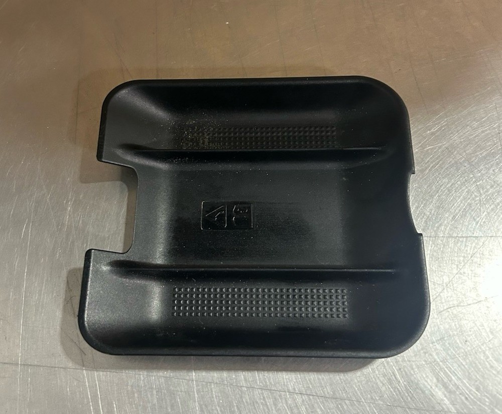 ✅2006-2009 Range Rover Sport Center Console Storage Tray #79