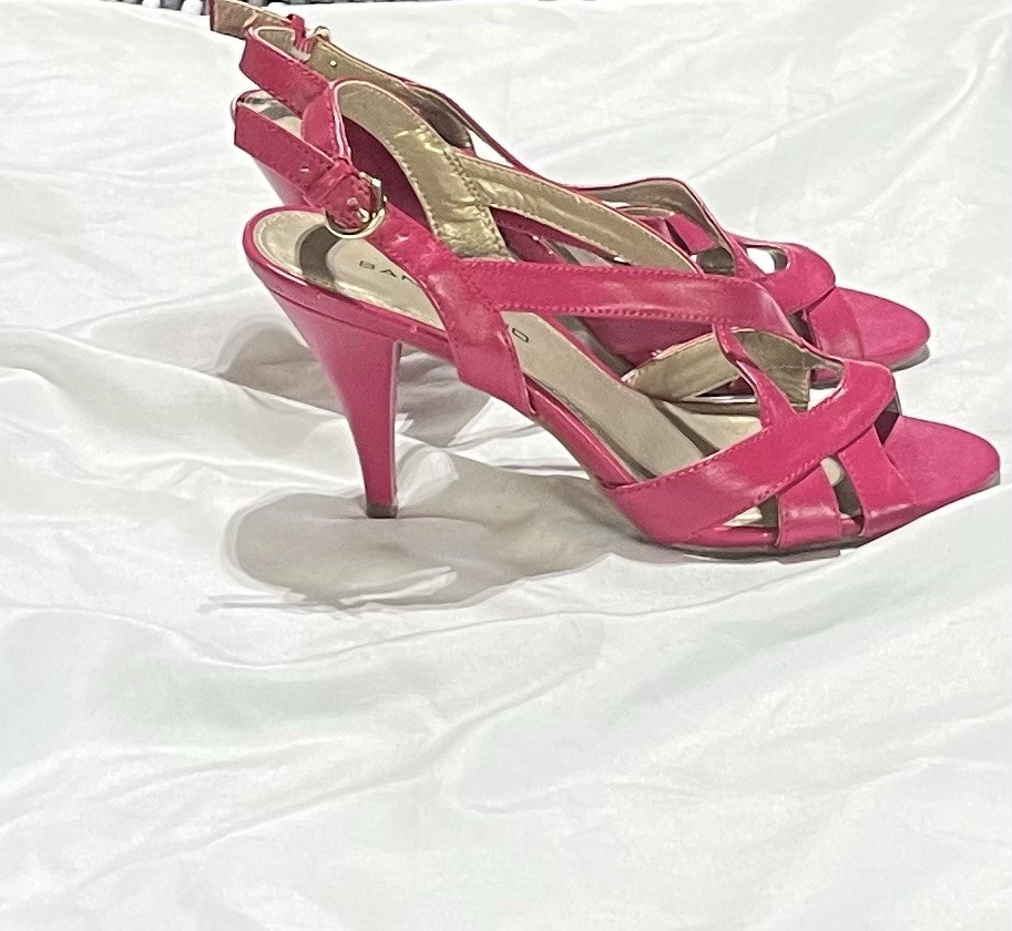 Bandolino Pink Shiny Strappy Heeled Sandals Women’s Size 6 1/2