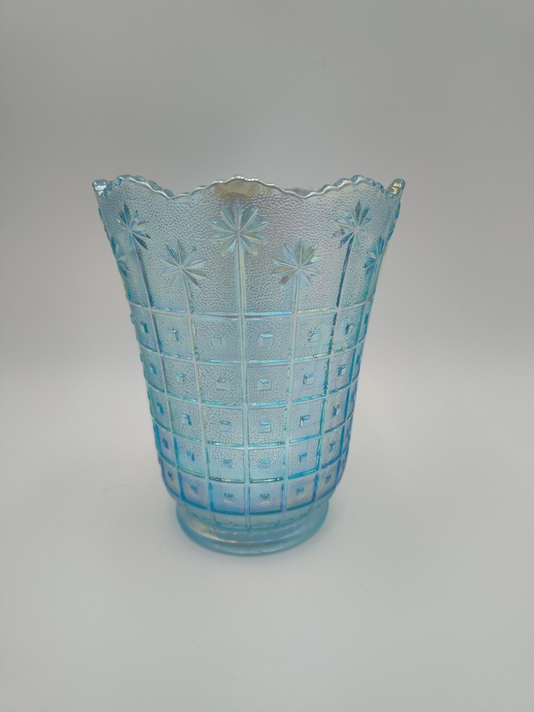 Lenox Imperial Light Blue Irrediscent Sunburst Block Vase