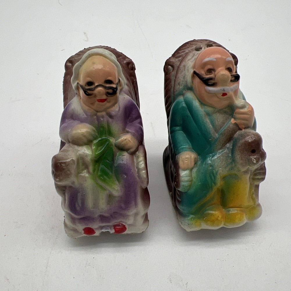 Vintage Grandpa Grandma Rocking Chair Salt and Pepper Shakers Set Plastic