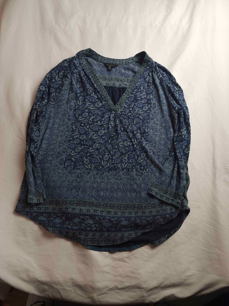 Lucky Brand Blouse Top Womens Medium Blue Floral Long Sleeve V-Neck Casual Boho