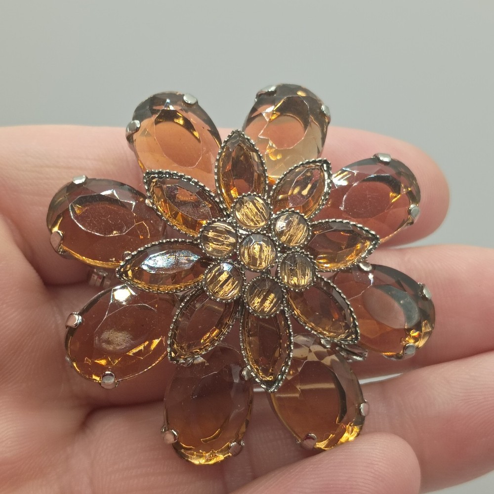 Vintage Amber Topaz Acrylic Flower Brooch Pendant Silver Tone