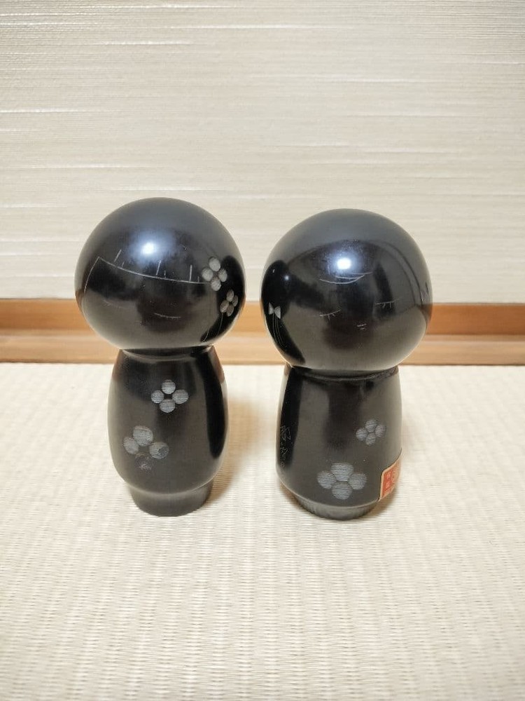 Nachi Kuroishi Kokeshi Dolls Set of 2 Vintage Showa Retro Japan